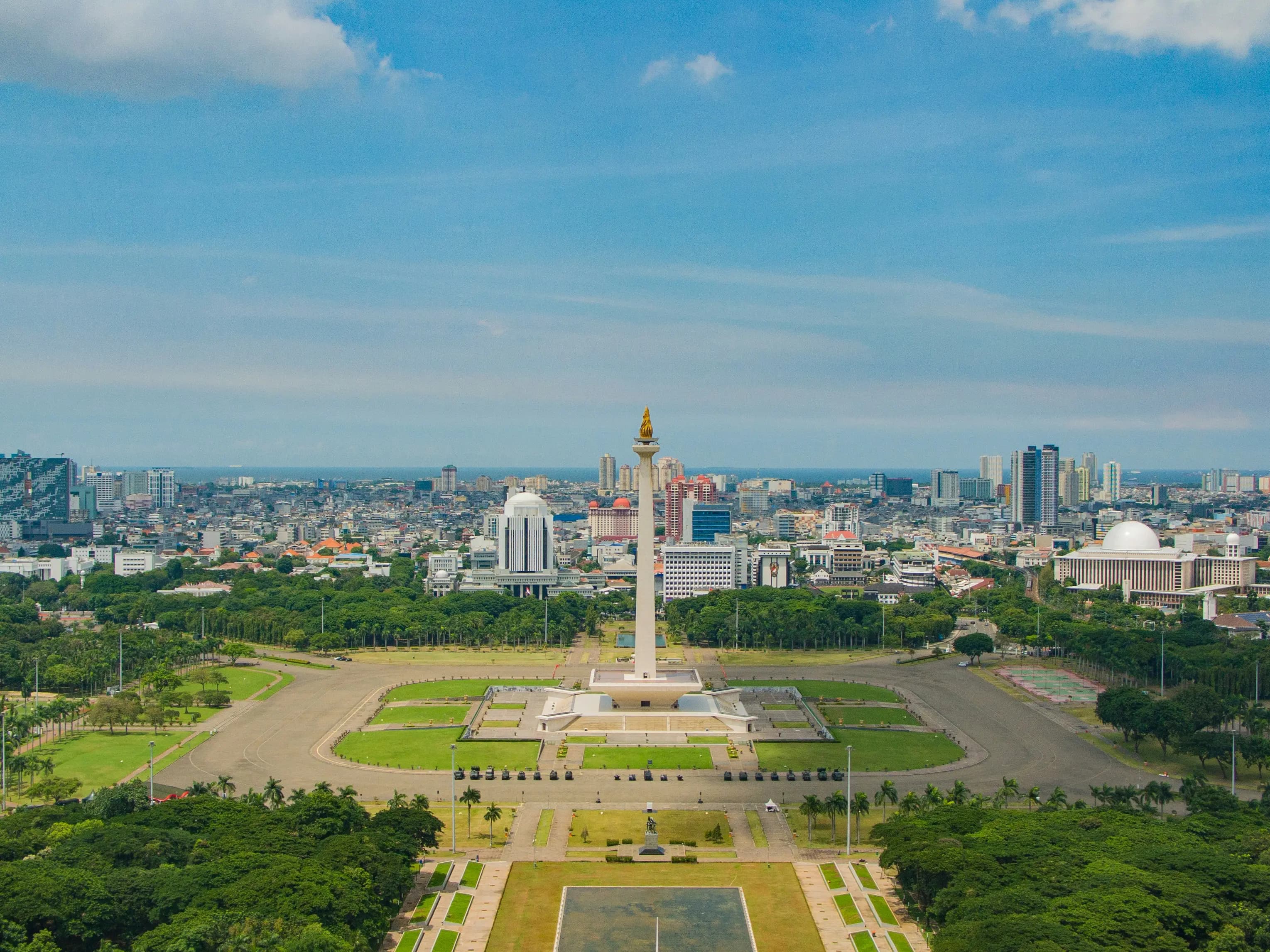Monas